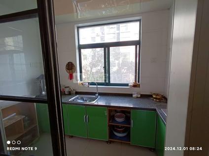 北京西墅花园(北区）2室2厅93.3平低楼层/共6层