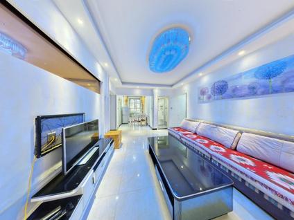 北京荣德棕榈阳光3室2厅96.85平低楼层/共32层