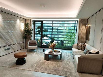 北京朝阳壹号4室2厅125平低楼层/共12层