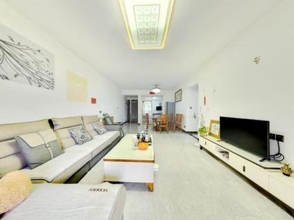 湛江恒兴棕榈公馆3室2厅125.79平中楼层/共24层