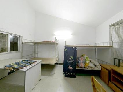 北京河西小区4室2厅121平高楼层/共7层