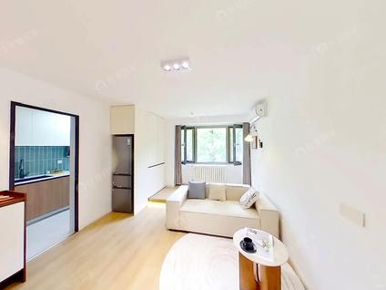 北京南庭新苑(北区)2室1厅67.85平低楼层/共16层