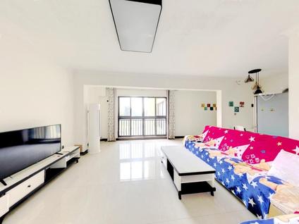 北海大唐听海居3室2厅86.06平低楼层/共31层