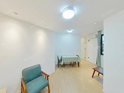 南京天元瑞沨名苑1室1厅57.49平低楼层/共18层