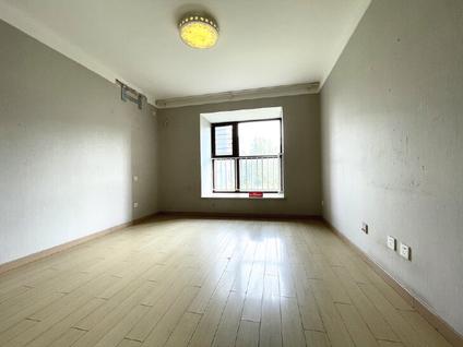 北京金隅万科城(一期)3室2厅111.41平低楼层/共21层