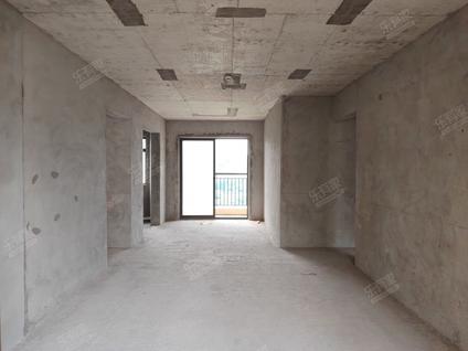 北京君华新城4室2厅126.79平中楼层/共33层