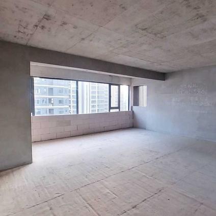 北京泰信凤凰城4室2厅136平中楼层/共18层