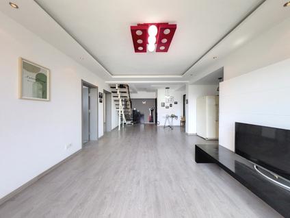 北京盘龙山庄3室2厅108.79平高楼层/共6层