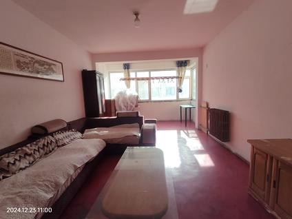 北京宏润花园2室1厅97平中楼层/共5层