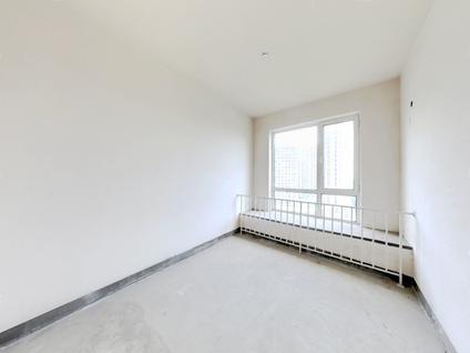 北京天际花园3室2厅142平中楼层/共36层