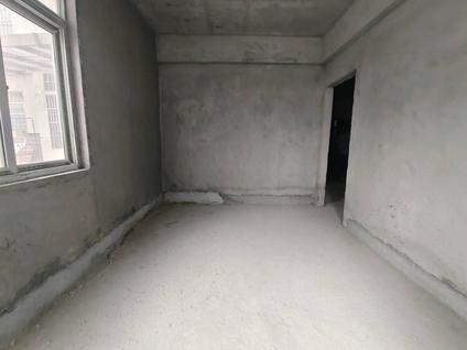 北京金茂花园4室2厅140平高楼层/共16层