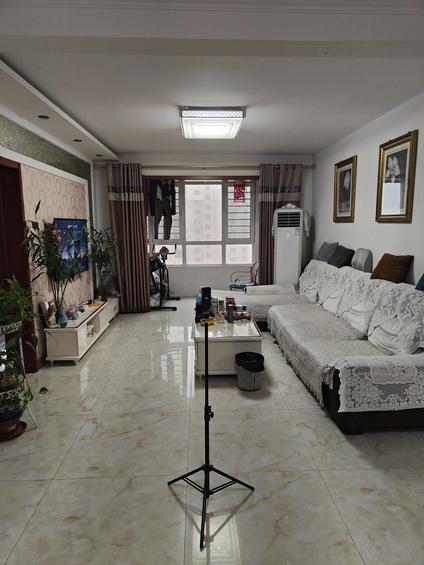 北京畔水庭苑3室2厅120平高楼层/共16层