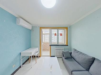 北京新景家园(东区)1室1厅56.88平中楼层/共17层