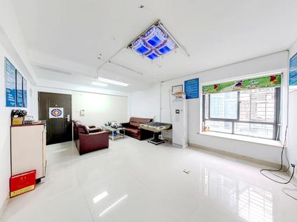 北京罗宾森璀璨新城(一期)3室2厅129.2平高楼层/共31层