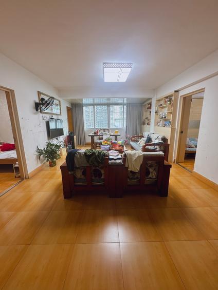 北京新建路小区4室2厅139平高楼层/共12层