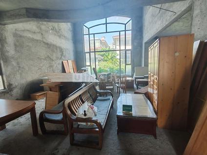 东莞金湾长堤1号6室3厅521平低楼层/共1层