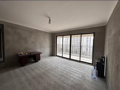 宿州汴河小镇4室2厅145平高楼层/共8层