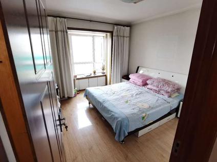 北京金色家园5室2厅150平高楼层/共6层