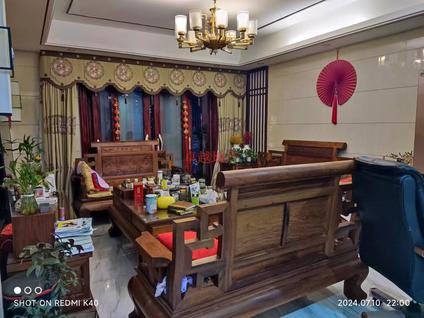 北京东江湾名门世家4室2厅175平中楼层/共28层