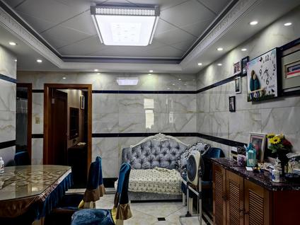 北京东街3室2厅76平低楼层/共1层