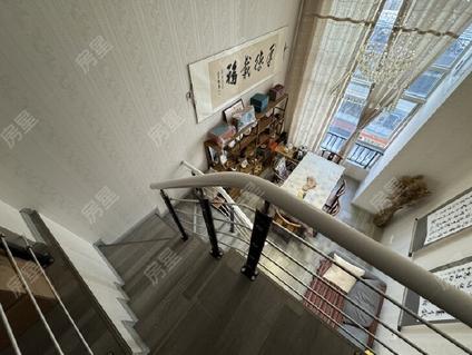 北京昆明新城吾悦广场1室1厅40平中楼层/共20层