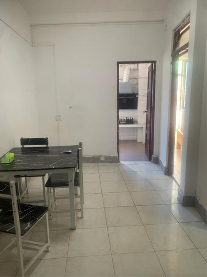 海口虹冠大厦1室1厅45.44平中楼层/共17层