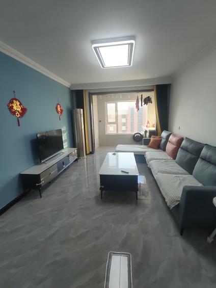 北京锦绣华府2室2厅93平高楼层/共18层