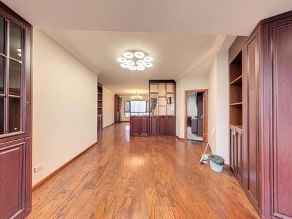 北京中铁逸都国际(C区)3室2厅140.59平中楼层/共31层