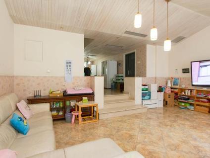 北京园墅3室2厅211平低楼层/共4层