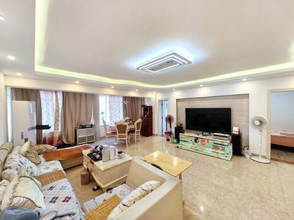 北京侨鑫花园4室2厅125.89平高楼层/共9层