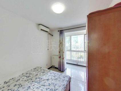 北京蓝桥驿苑1室1厅55.36平低楼层/共15层