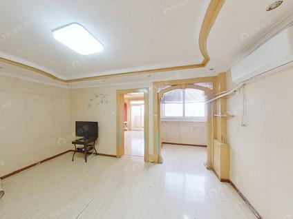 北京南珠苑1室1厅68.87平高楼层/共18层