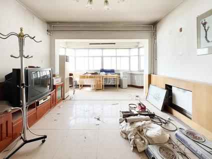 兰州电力多经局小区4室1厅105平高楼层/共8层