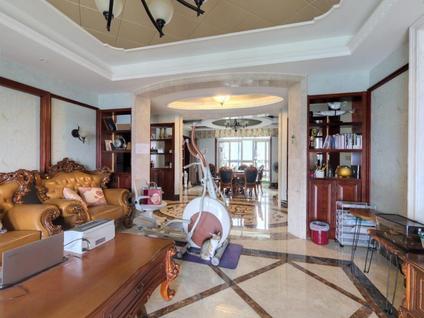 北京天际花园4室2厅245.38平中楼层/共29层