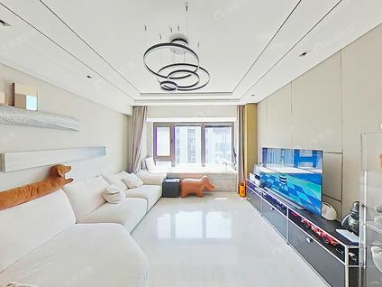 上海尚峰名邸3室2厅146.83平高楼层/共16层