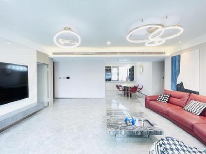 济南中信泰富济南尊4室2厅181.92平中楼层/共17层