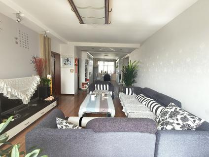 西宁虎台省委组织部家属院3室2厅151.47平中楼层/共31层