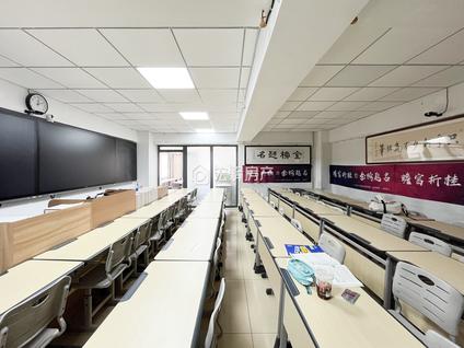 兰州金惠大厦3室2厅168.7平中楼层/共17层