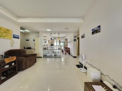 北京万欣翠园3室2厅142.36平低楼层/共6层