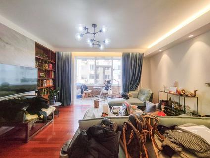 北京星浦庄园3室2厅131.75平低楼层/共7层