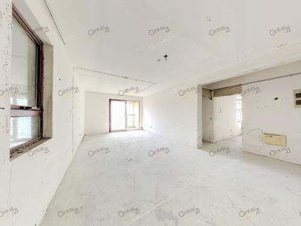 苏州中铁诺德誉园4室2厅137.3平高楼层/共24层