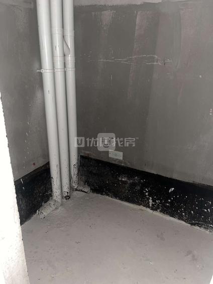 北京华锦锦云里5室2厅127平中楼层/共11层