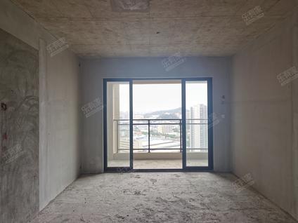 江门美的公园天下3室2厅118.77平高楼层/共27层