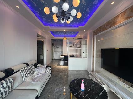 北京和记黄埔御峰(三期)2室2厅74平高楼层/共34层