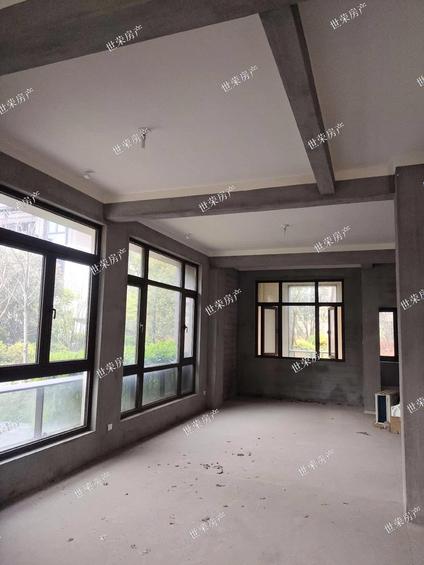 北京柳岸春风(海宁)4室2厅126平低楼层/共13层