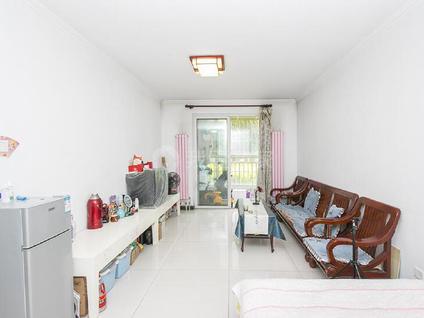 北京联港嘉园(A区)1室1厅68.81平低楼层/共11层