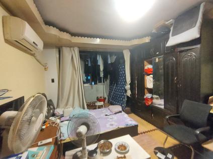 上海梅六小区1室1厅40.66平高楼层/共6层