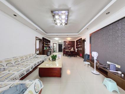 北京金海湾3室2厅131.15平高楼层/共11层