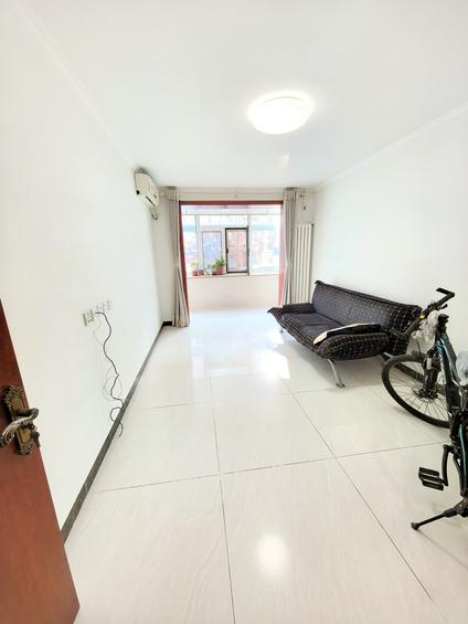 北京建设一里2室1厅63平低楼层/共6层