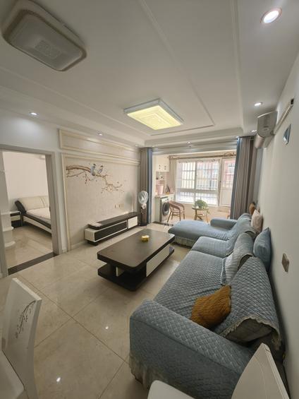 北京名仕豪庭3室2厅101平低楼层/共26层